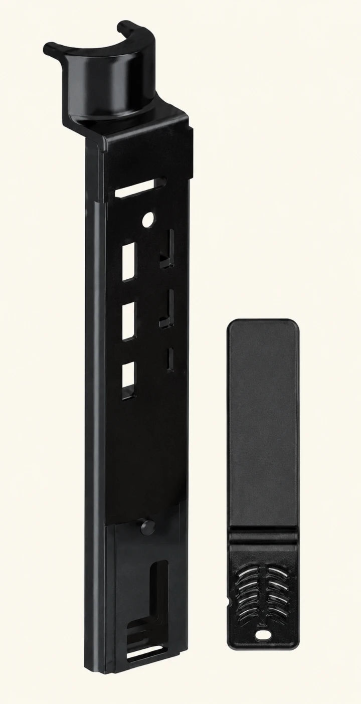 Fig and Aloe wall-mount bracket and key for the 400 ml Stratus dispenser